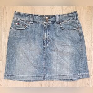 Tommy Hilfiger Skirt women's distressed denim mini skirt with pockets - size 12